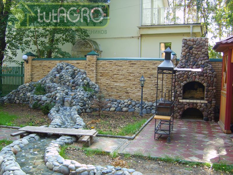 Барбекю на дачном участке